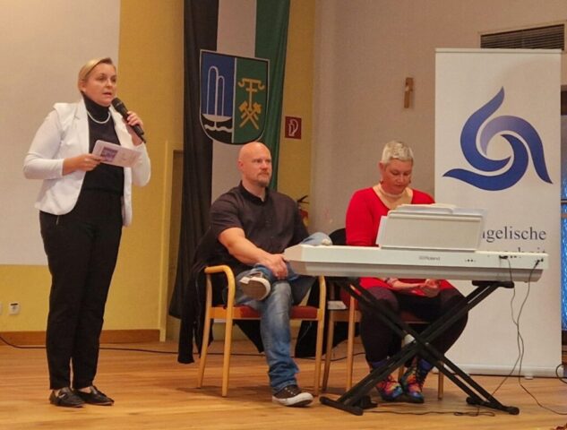 251030EvangKircheBadBleiberg04